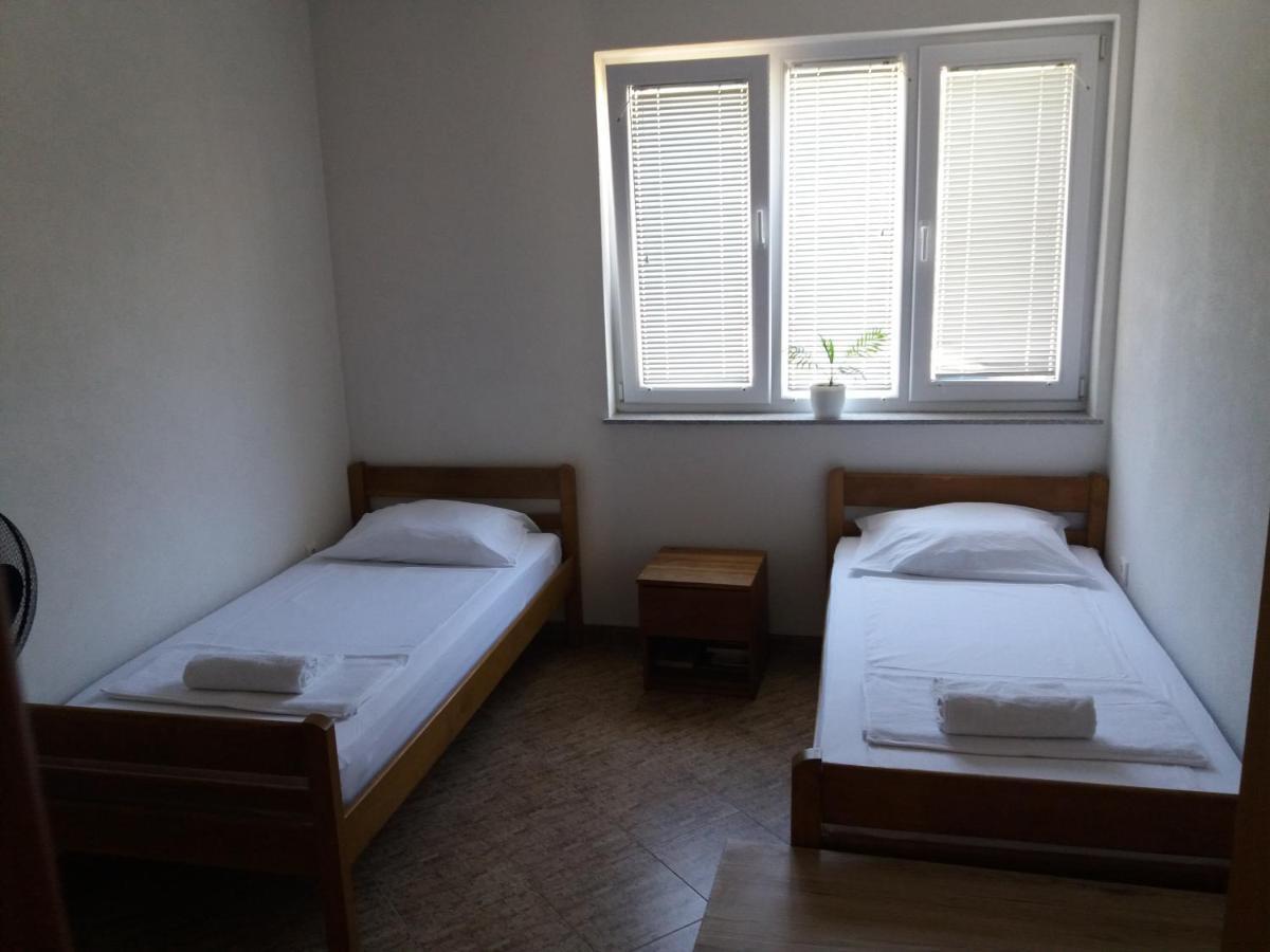 4 Bedroom Apartment In Tisno Ngoại thất bức ảnh